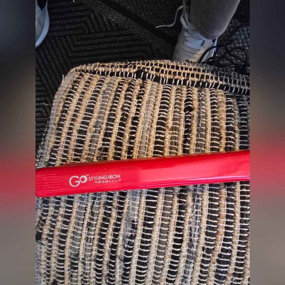 FHI Heat GO Red Styling Iron - Red Professional Hair Straightener